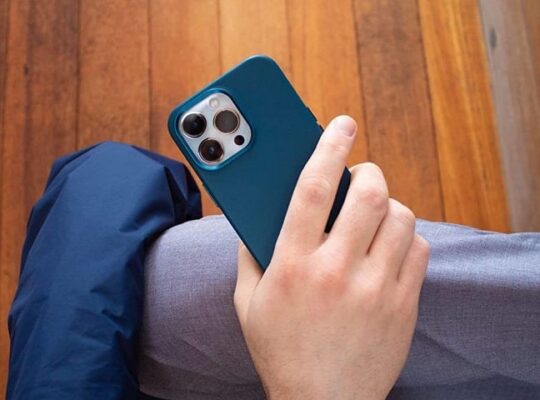 Лучшие чехлы для iPhone 14 Plus
