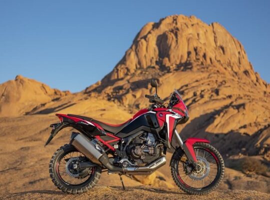 Мотоцикл Honda Africa Twin: Подорож довжиною в життя