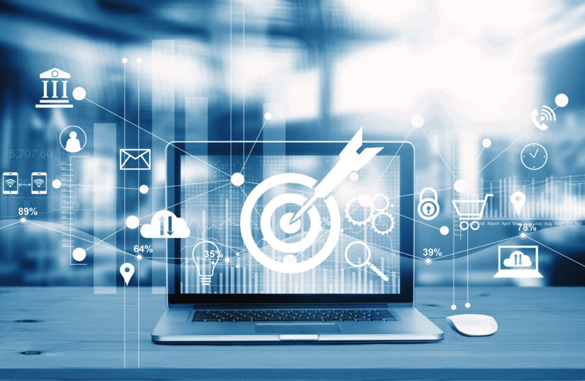 Digital,Marketing,Concept.,Blue,Tone.,Modern,Laptop,Screen,With,Icon Види таргетованої реклами: Як досягти правильного аудиторного підходу - Digital Marketing Concept Blue Tone Modern Laptop Screen With Icon